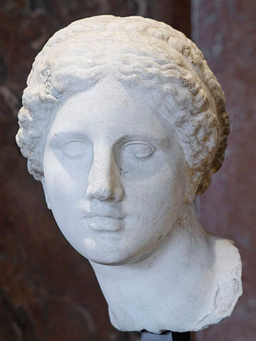 アフロディテ頭部 通称《カウフマンの頭部》（ statue ; Tête de l'Aphrodite Kaufmann ）　紀元前150年頃　ルーヴル美術館蔵