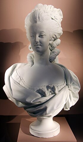 マリー・アントワネット胸像　1782年　ルイ＝シモン・ボワゾ