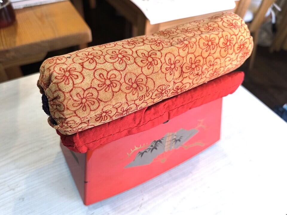 Hakomakura, a traditional Japanese box-shaped wooden pillow